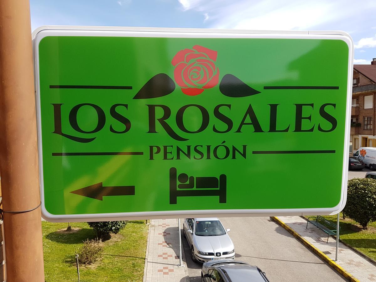 Los Rosales Сарон Екстериор снимка
